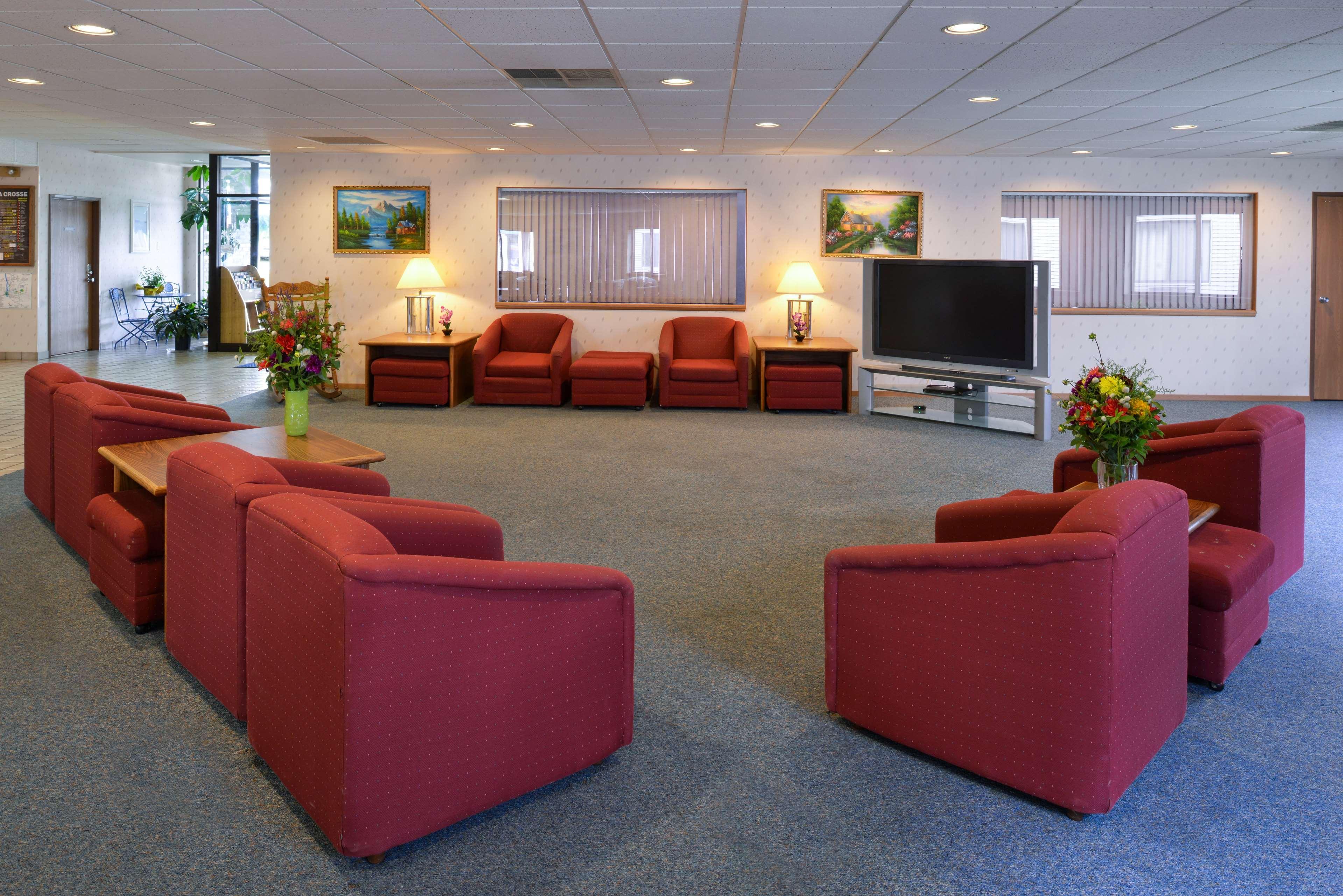 America'S Best Value Inn La Crosse Bagian luar foto