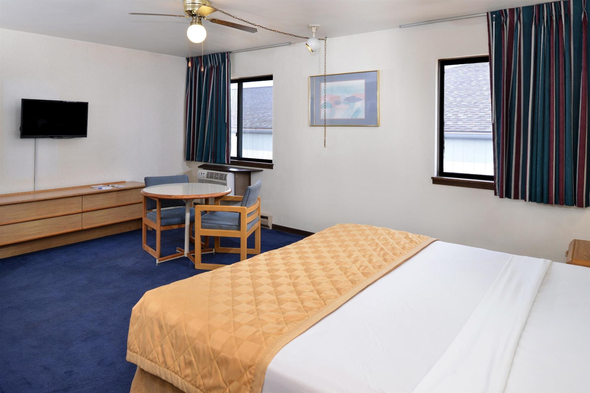 America'S Best Value Inn La Crosse Bagian luar foto